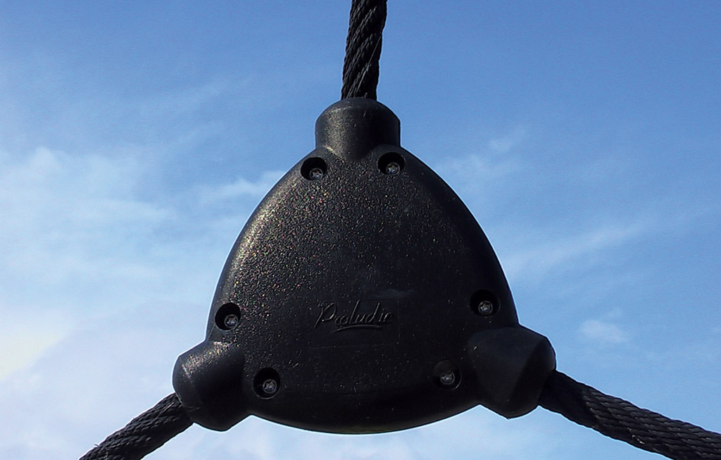 Les éléments de cordage,