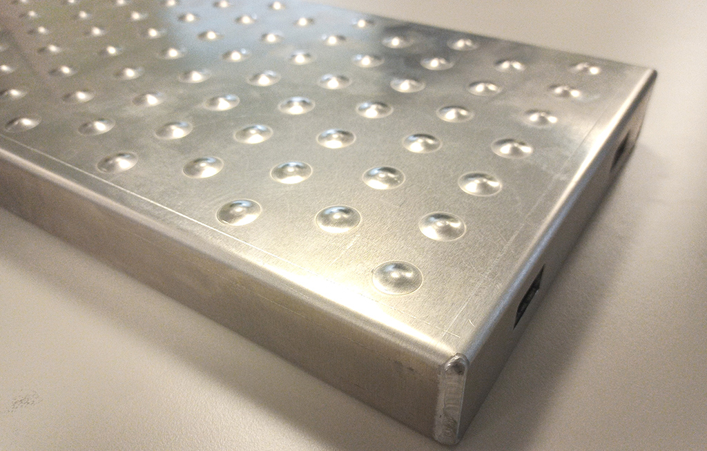 Le plancher de la passerelle 60 cm