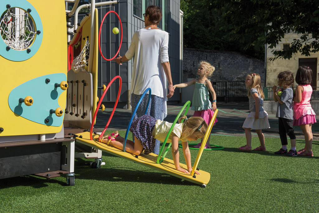 Parcours de jeux pour école maternelle