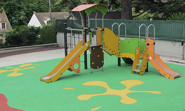 Aire de jeux école maternelle du Parc – Juziers (78)