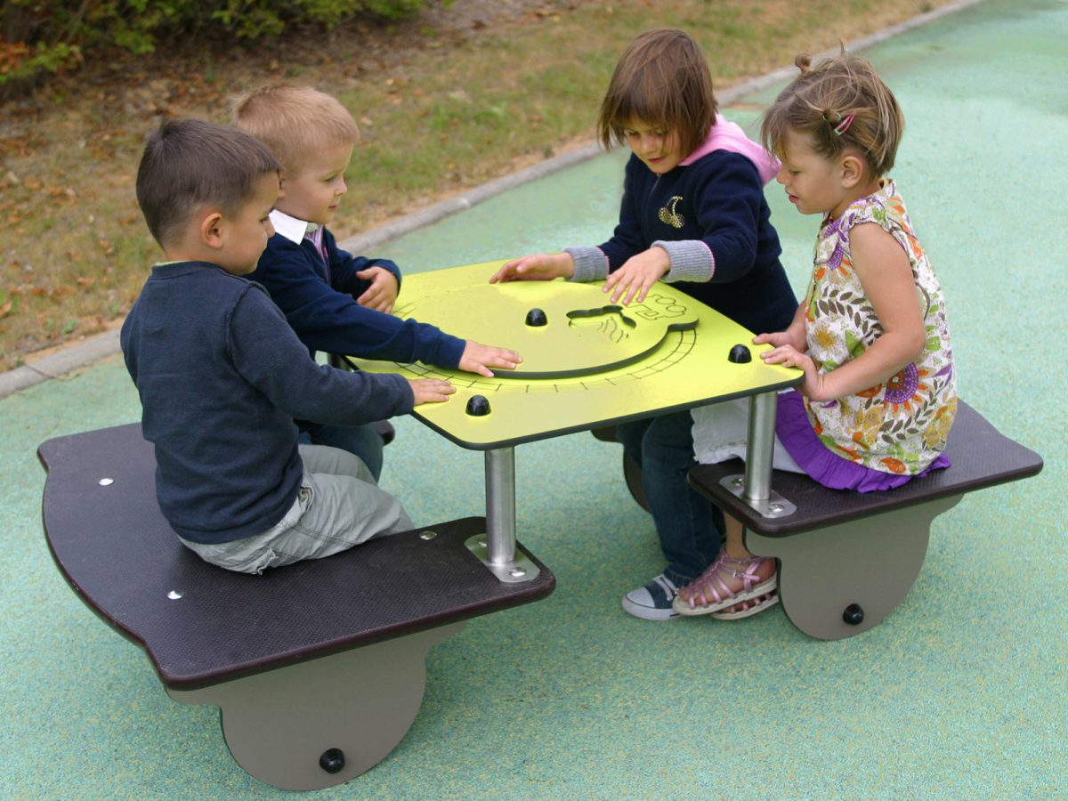 Table ludique