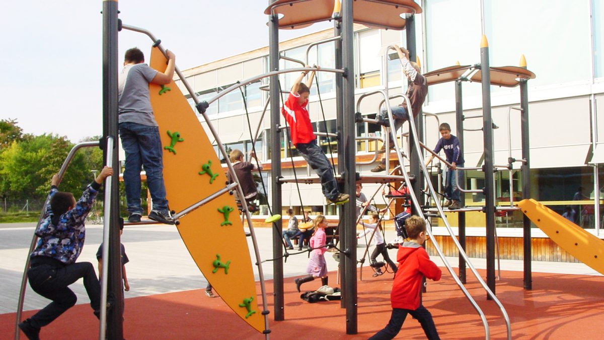 Espace public & Paysage - Jeux d'enfants, jeux d'école