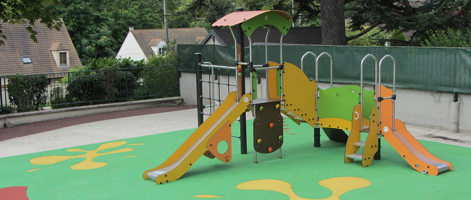 Aire de jeux école maternelle du Parc – Juziers (78)