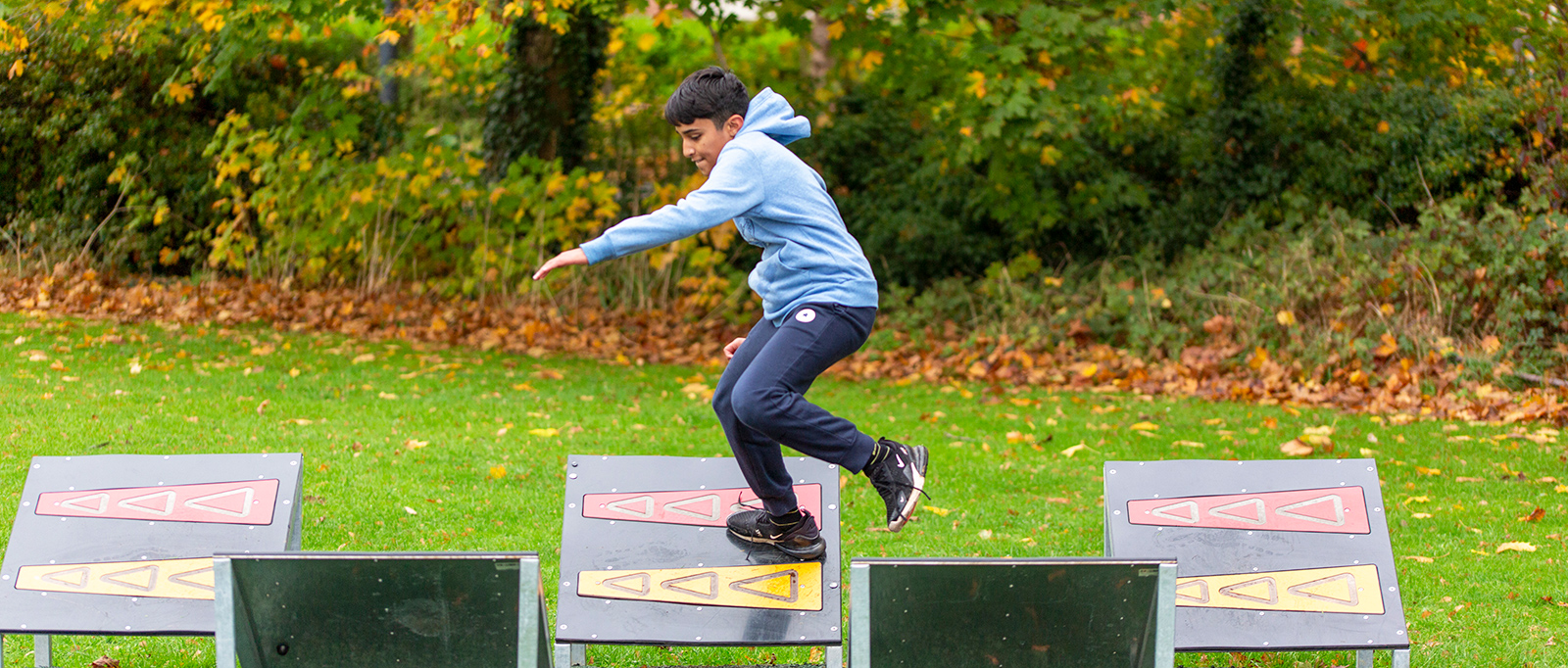 Parcours d'obstacles enfant + slackline de 15 m - France Trampoline