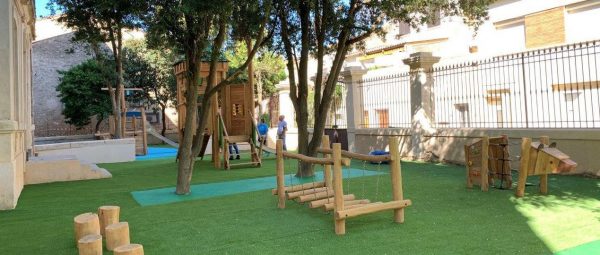 Aire de jeux école, thème mer – Serignan (34)