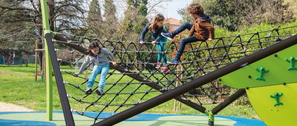 Structures à grimper