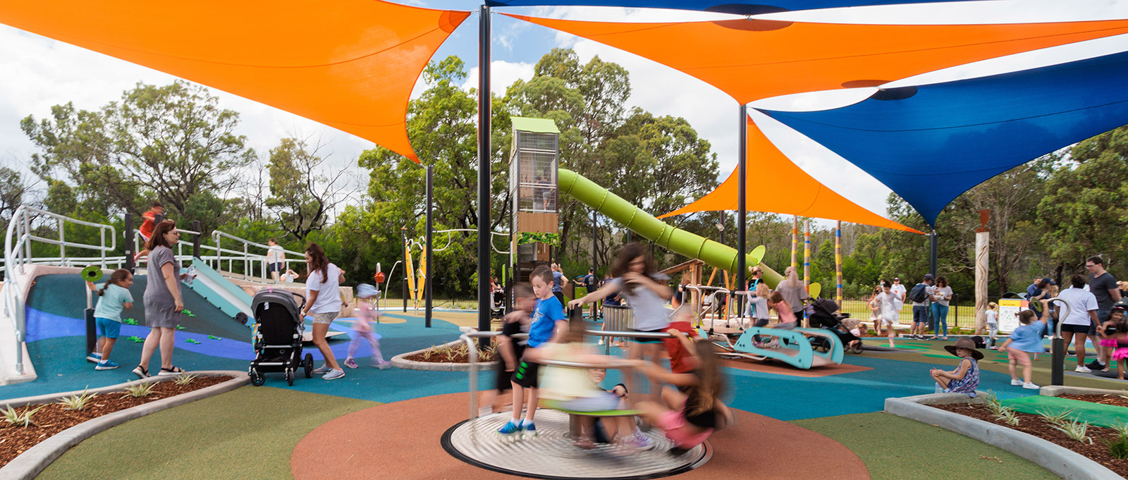 Une nouvelle aire de jeux inclusive installée à Hammondville