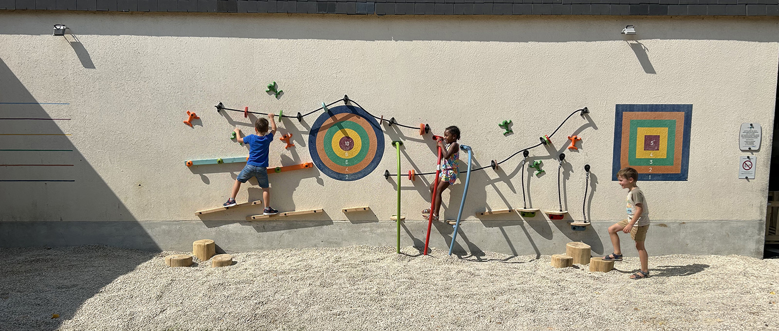 Aménagement Via Ferrata : une solution complémentaire pour vos aires de jeux